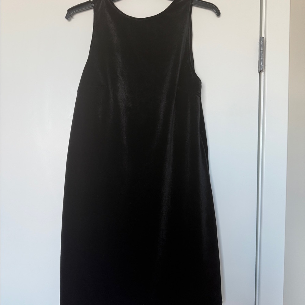 Commense Classic Black Mini Dress